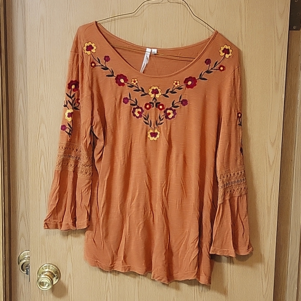 Cute top